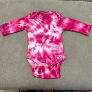 Gerber Newborn TyeDye Onsie
